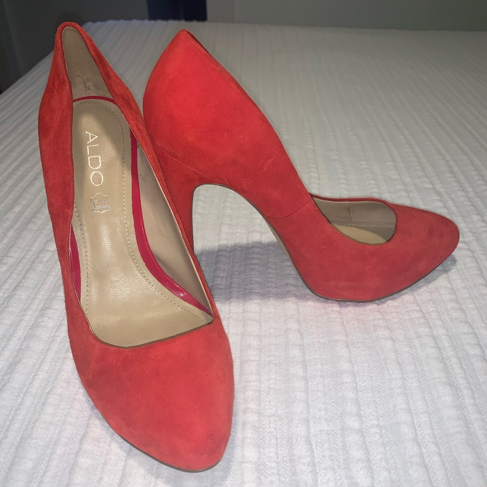 RED SUEDE ALDO PUMPS
